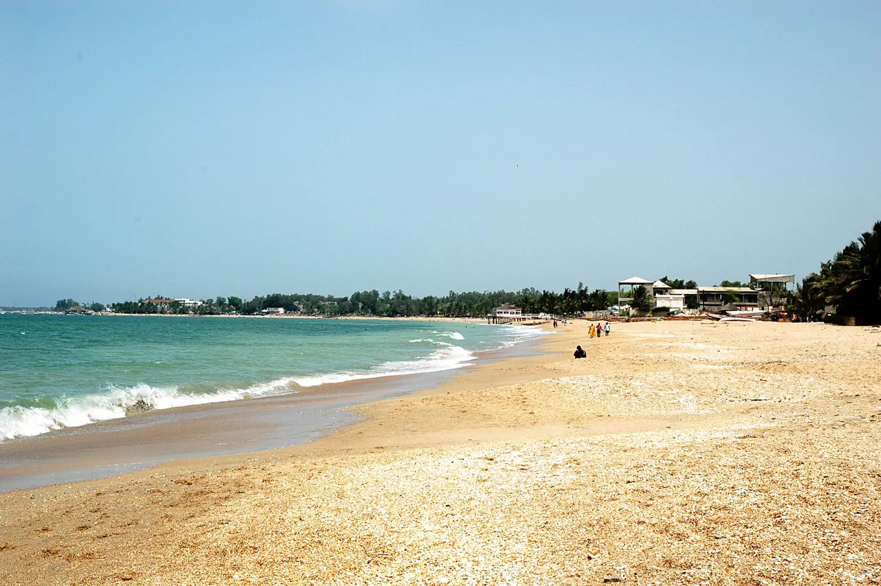 Longue plage de sable de la Petite Côte